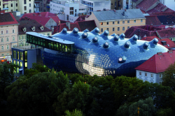 graz-kunsthaus-2012-realitiesunited